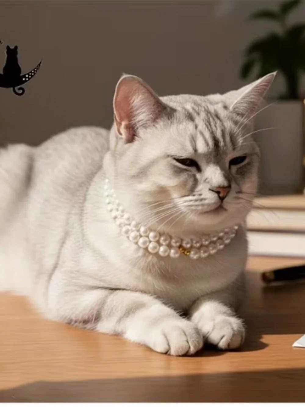 Beautiful Double-Strand Pearl Kitty Cat Collar Necklace (NEW & SO CUTE!)